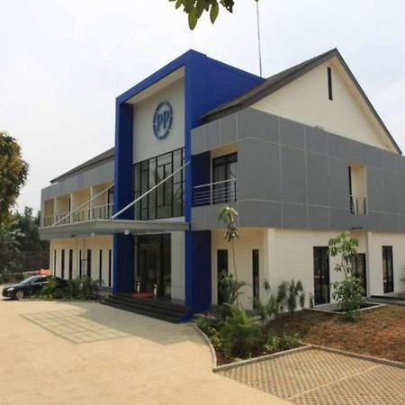 Pp University Cisarua Exterior foto